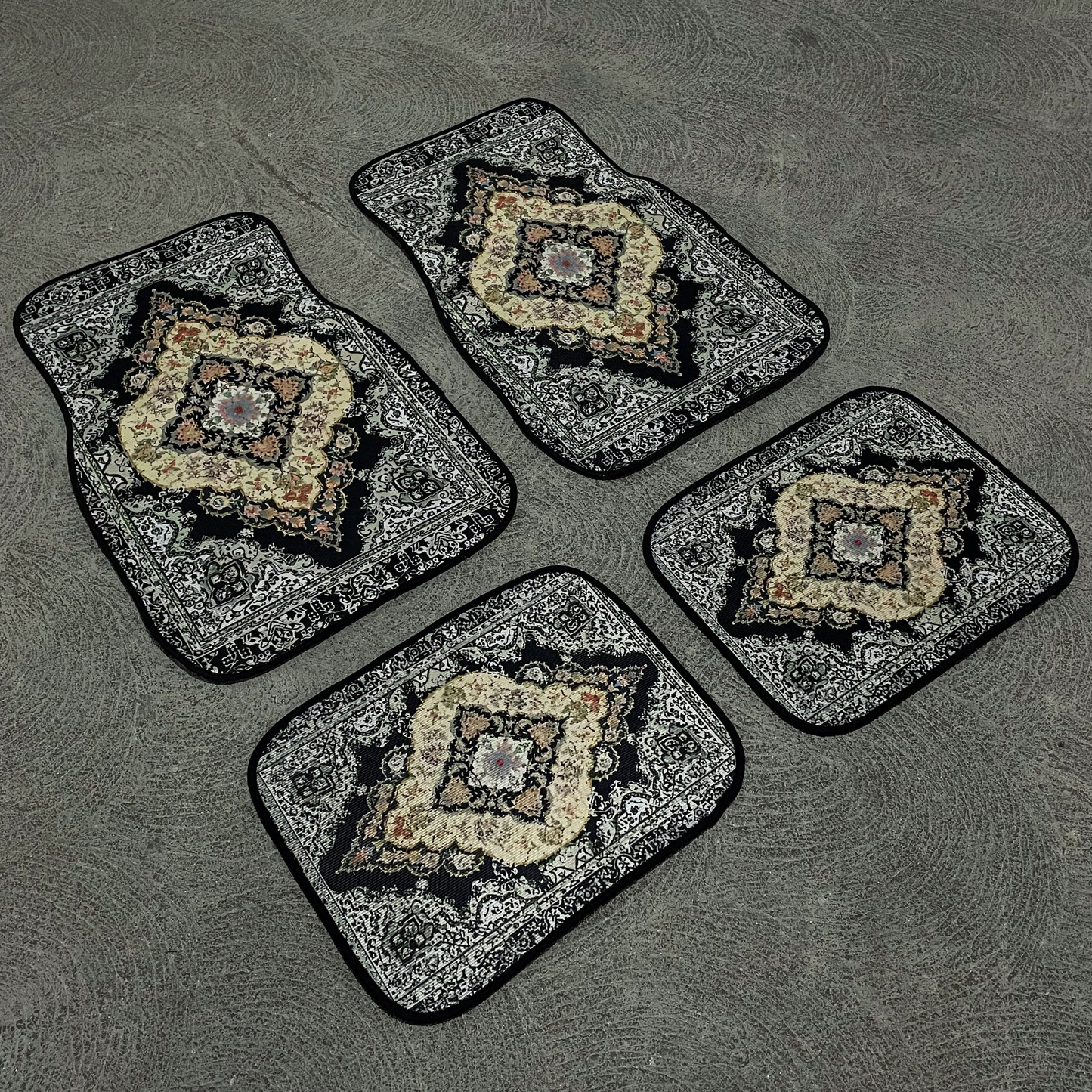 حصيرة أرضية السيارة